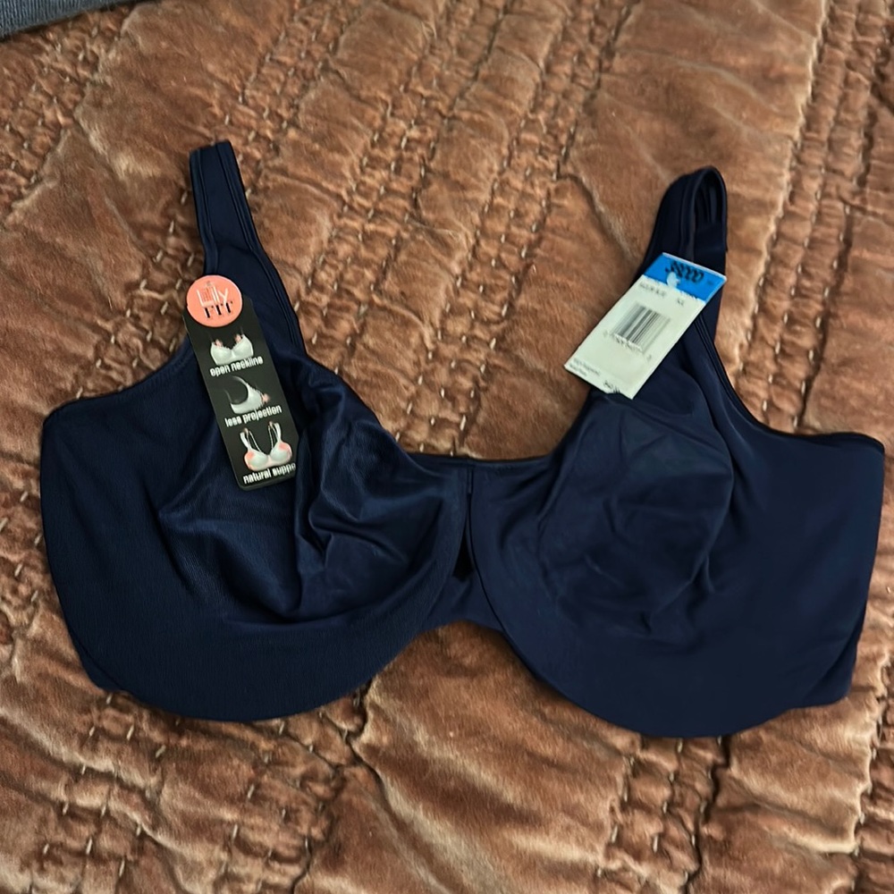 NWT Lily Fit Bra